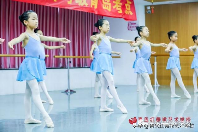 「红舞裙升学篇」如何培养孩子走舞蹈专业路线？看完你就明白了