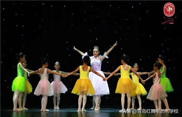 红舞裙儿童芭蕾舞剧《胡桃夹子——梦幻王国》之观剧礼仪篇